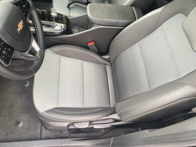 Used 2026 Chevrolet Trax LT w/ Driver Confidence Package FWD image 11