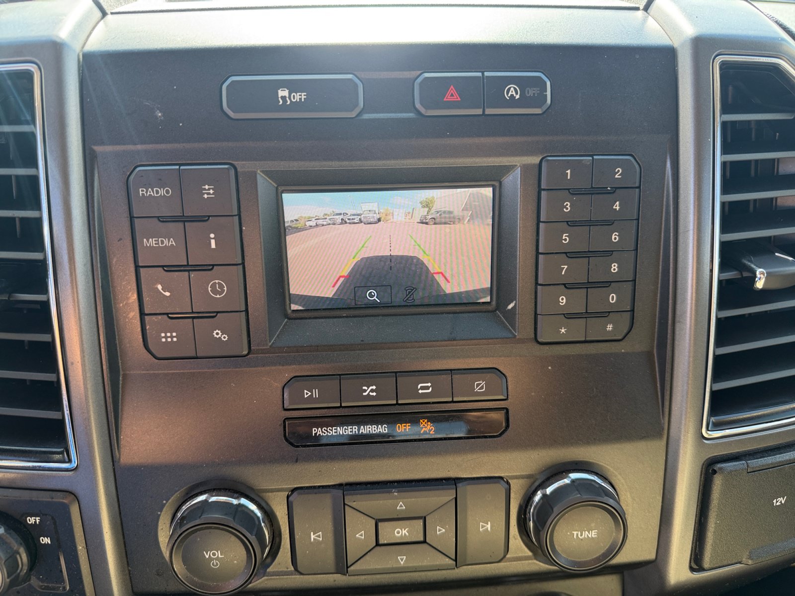 Used 2018 Ford F150 XLT w/ Equipment Group 301A Mid RWD image 24