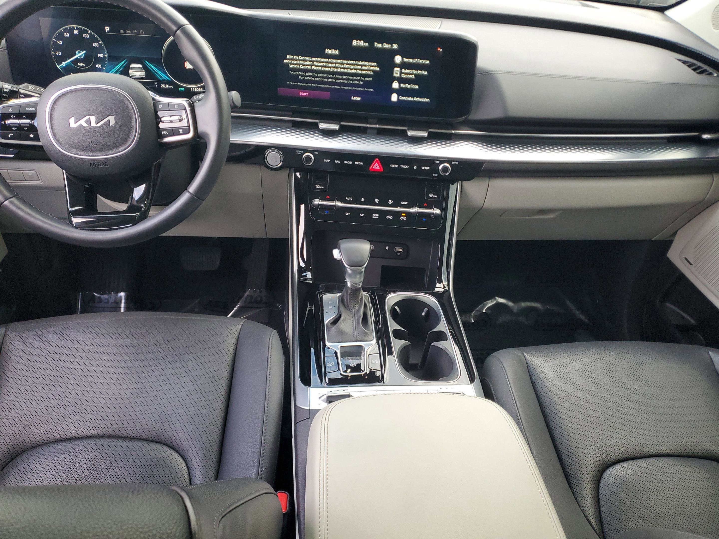 Used 2024 Kia Carnival SX Prestige image 13