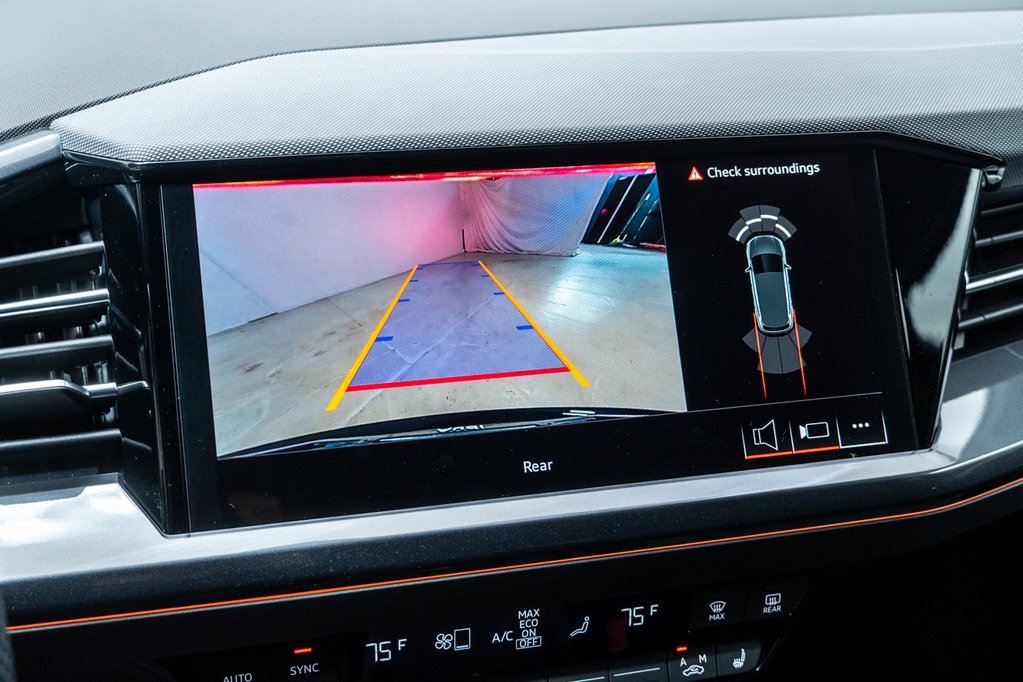 Used 2025 Audi Q4 e-tron Prestige w/ Sport Package image 17