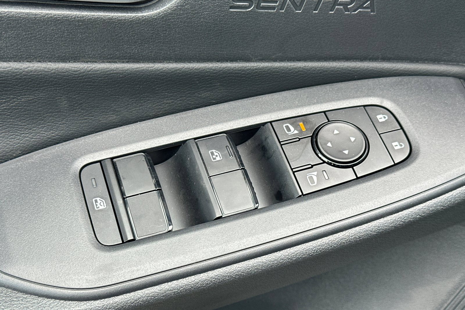 New 2027 Nissan Sentra S w/ Floor Mat Package FWD image 13