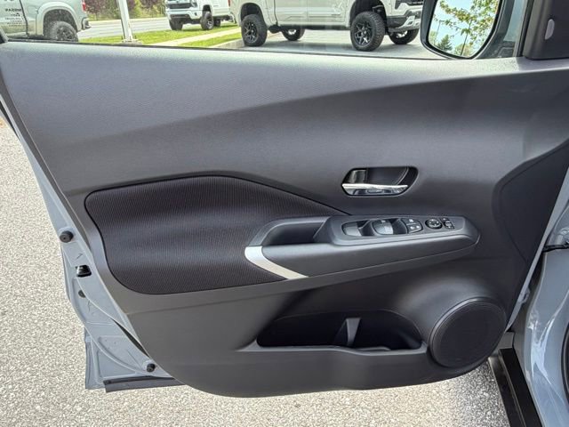Used 2024 Nissan Kicks SV FWD image 26