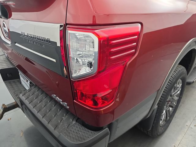 Used 2019 Nissan Titan Platinum Reserve image 19