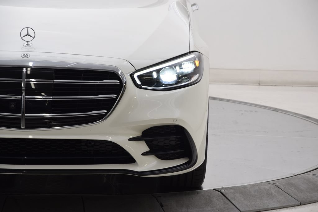 Certified 2022 Mercedes-Benz S 500 4MATIC image 9