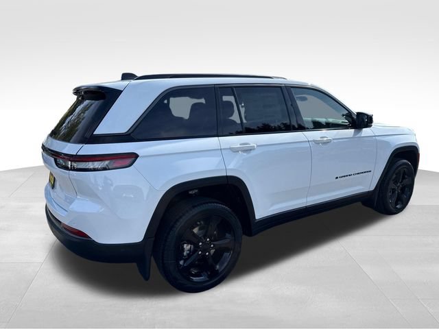 New 2026 Jeep Grand Cherokee Limited w/ Limited Altitude Package AWD/4WD image 7