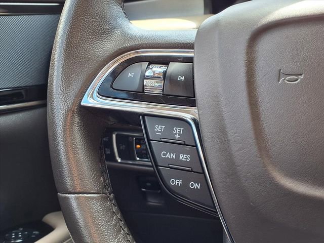 Certified 2022 Lincoln Nautilus FWD w/ Premium Package image 12