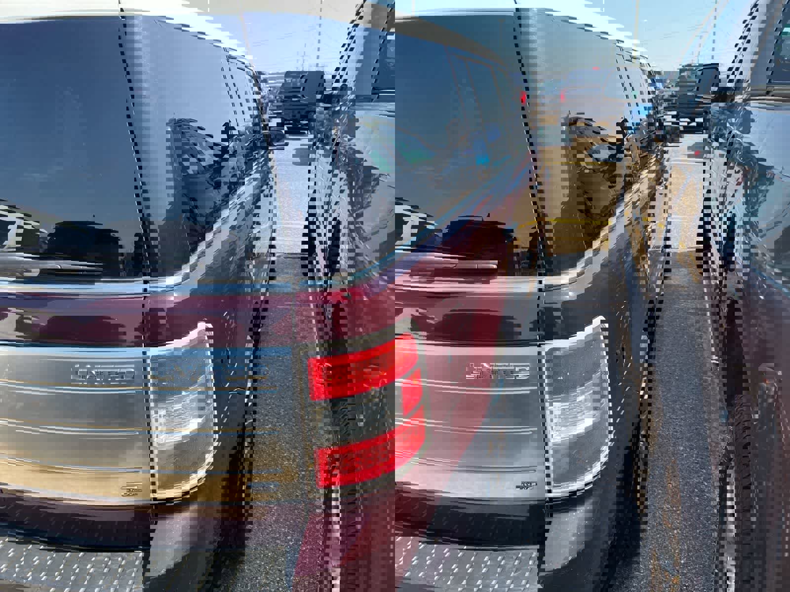 Used 2011 Ford Flex Limited w/ Trailer Tow Pkg Class III image 16