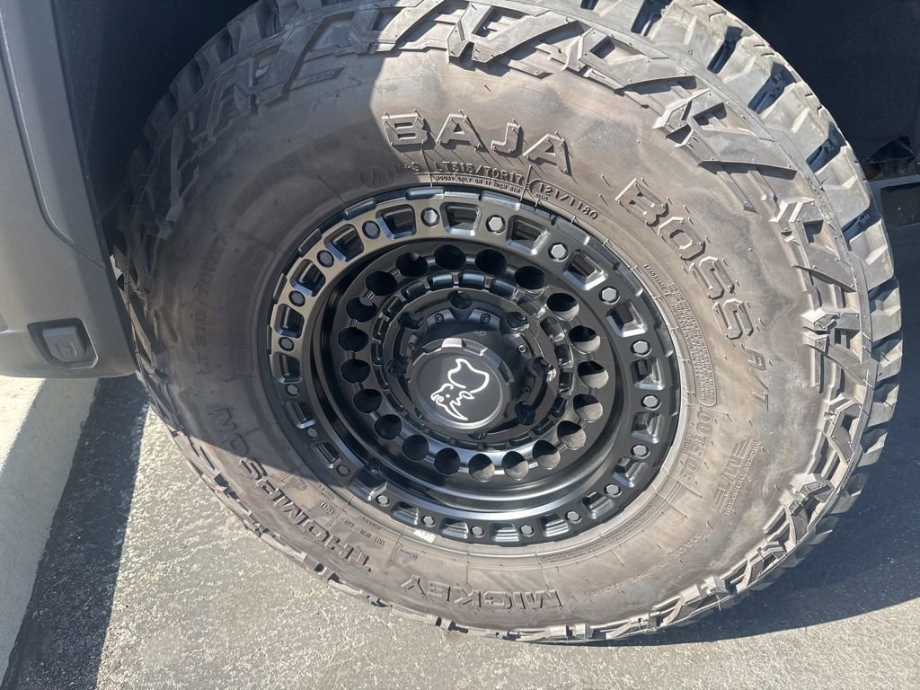 Certified 2025 GMC Sierra 2500 AT4 w/ AT4 Premium Plus Package AWD/4WD image 31