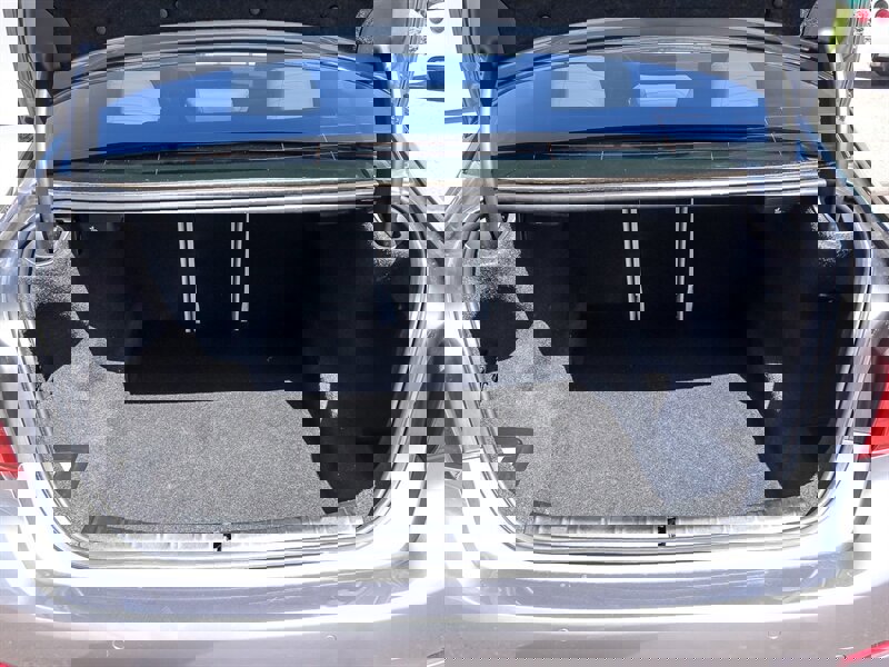 Used 2018 BMW 530i w/ Premium Package image 25