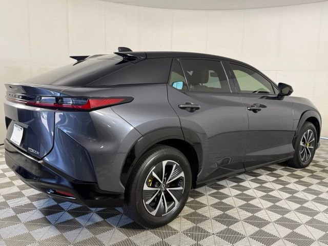 Used 2024 Lexus RZ 300e Premium w/ Accessory Package (Z1) FWD image 9