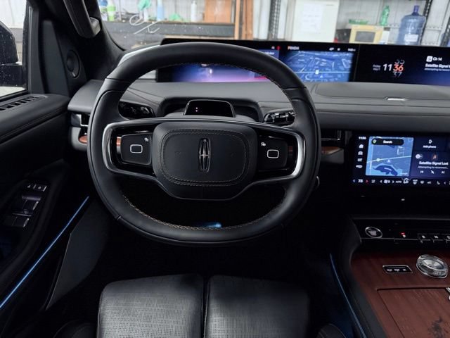 New 2026 Lincoln Navigator Black Label AWD/4WD image 35