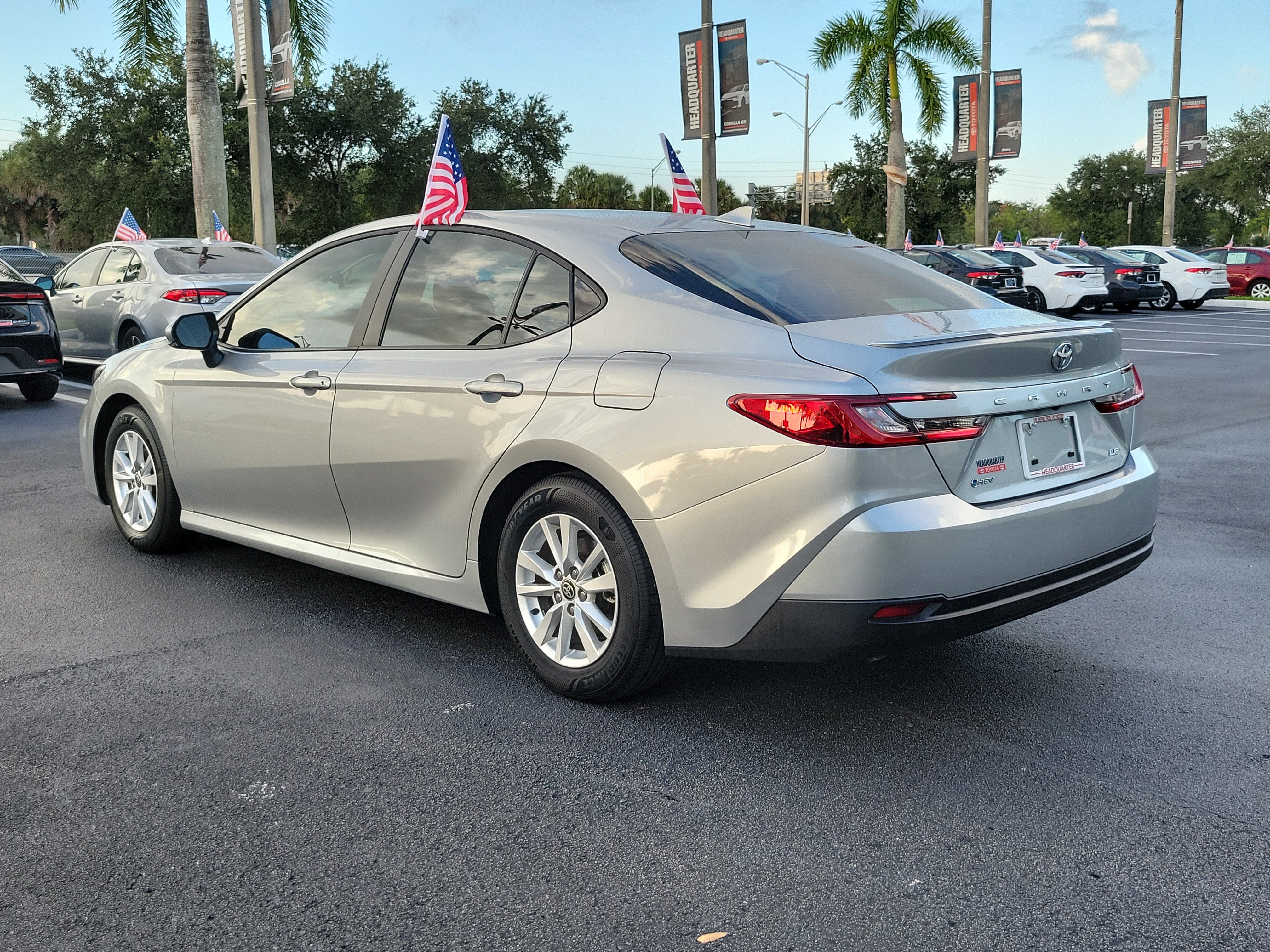 Used 2026 Toyota Camry LE w/ Convenience Package FWD image 8