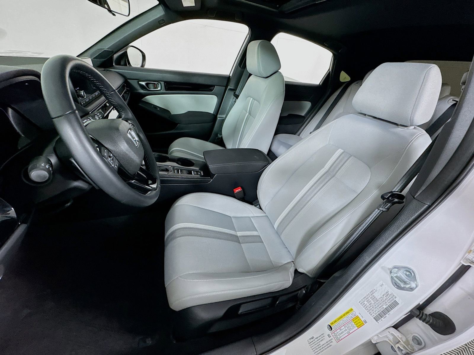 Used 2025 Honda Civic Sport image 12