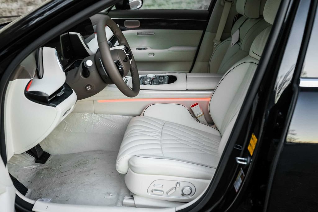 New 2026 Genesis G90 3.5T image 18