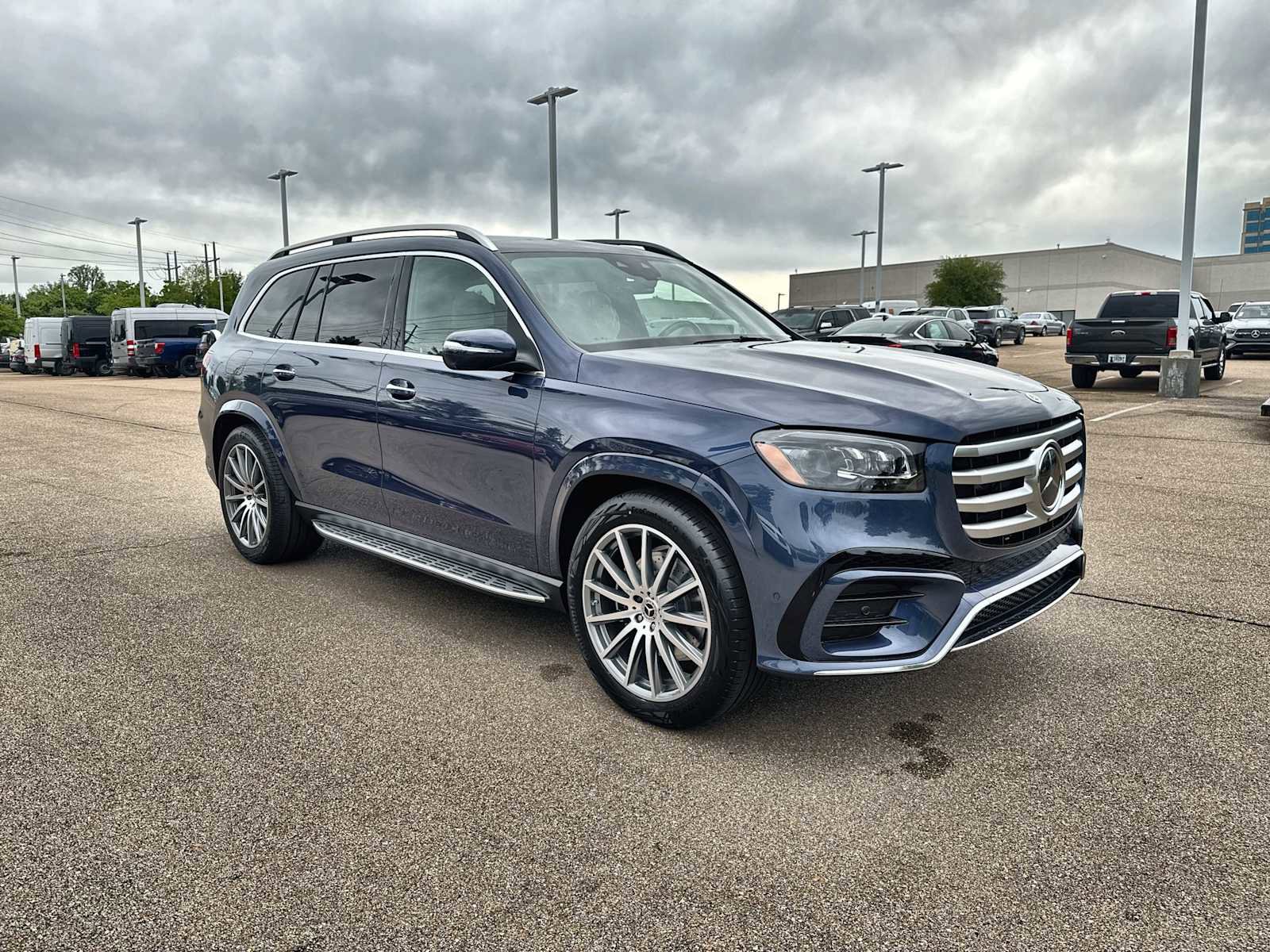 New 2026 Mercedes-Benz GLS 450 4MATIC image 11