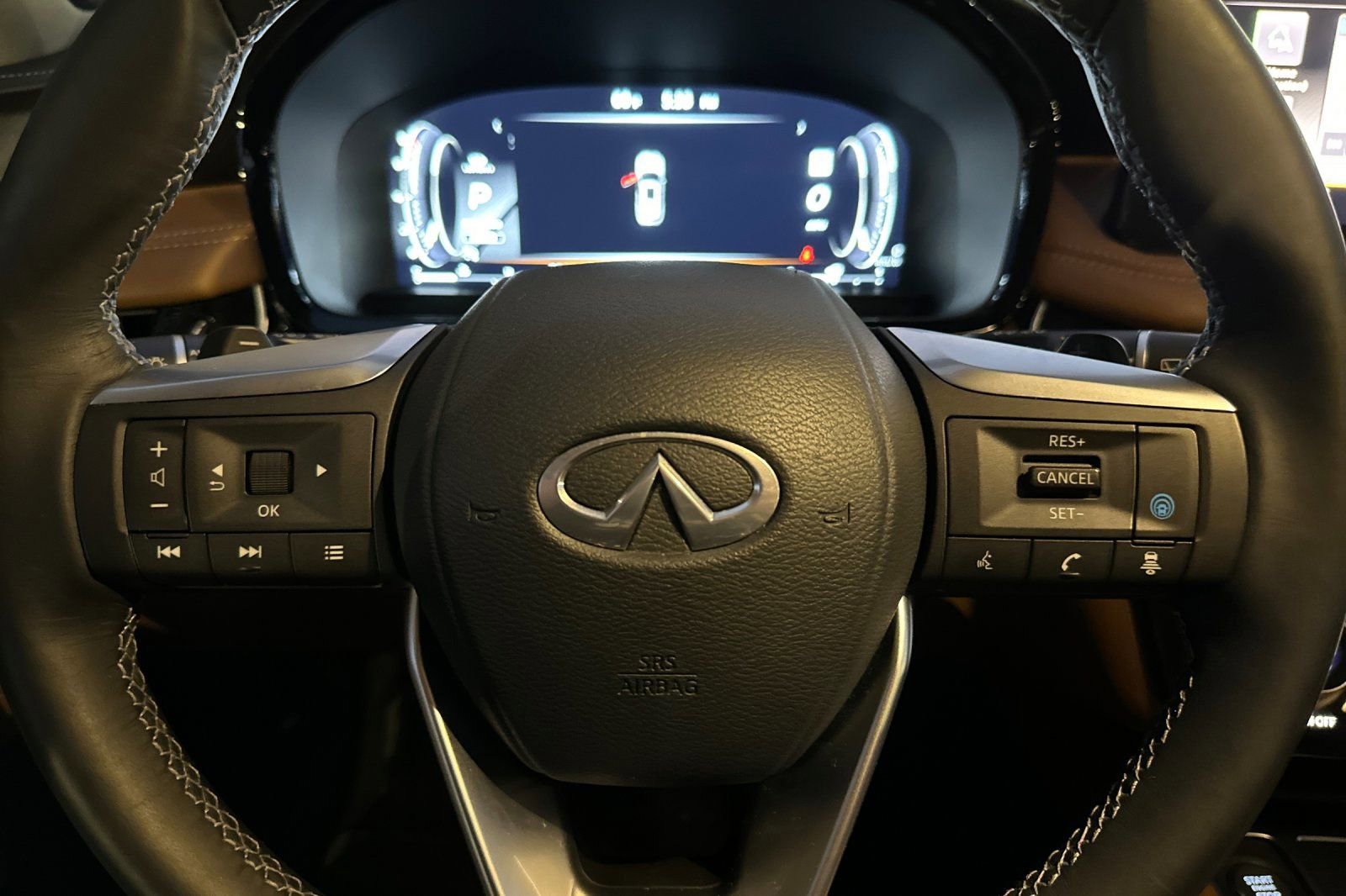 Used 2024 INFINITI QX60 Sensory image 25