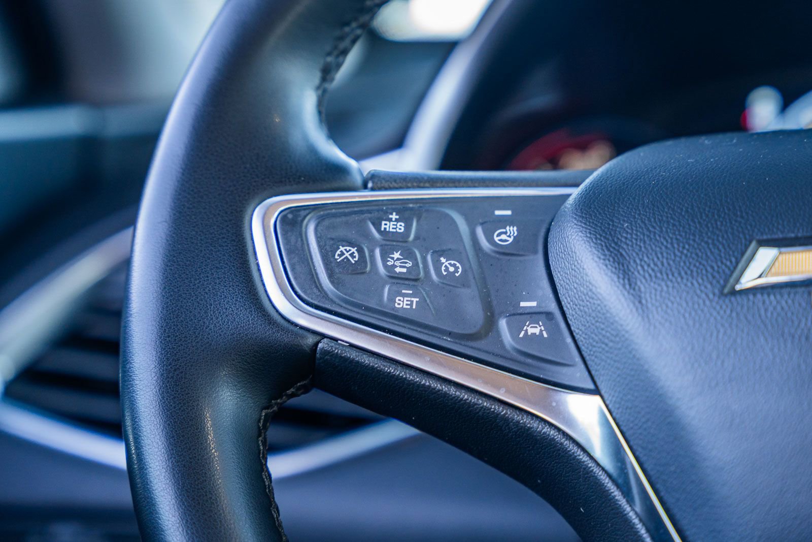 Used 2024 Chevrolet Malibu LT image 25