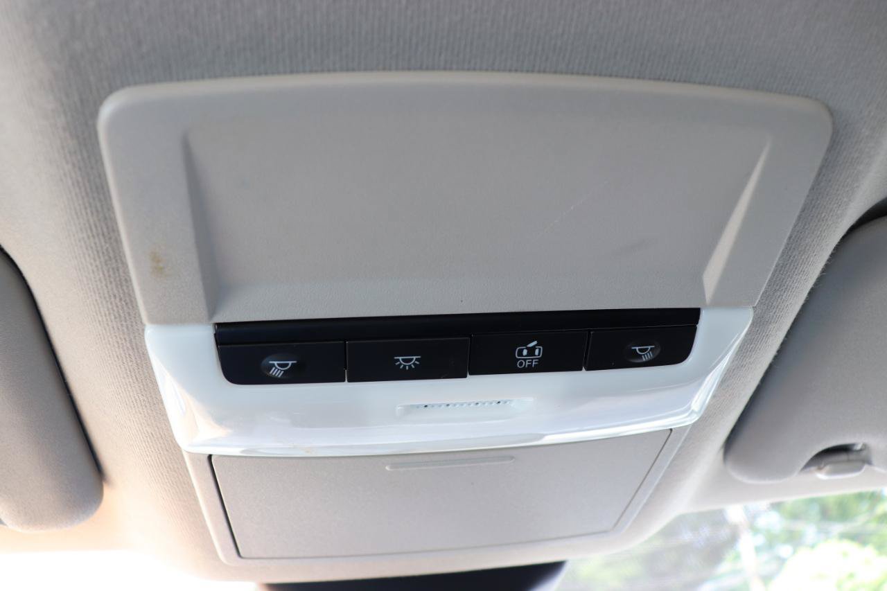 Used 2024 Nissan Sentra SV FWD image 38