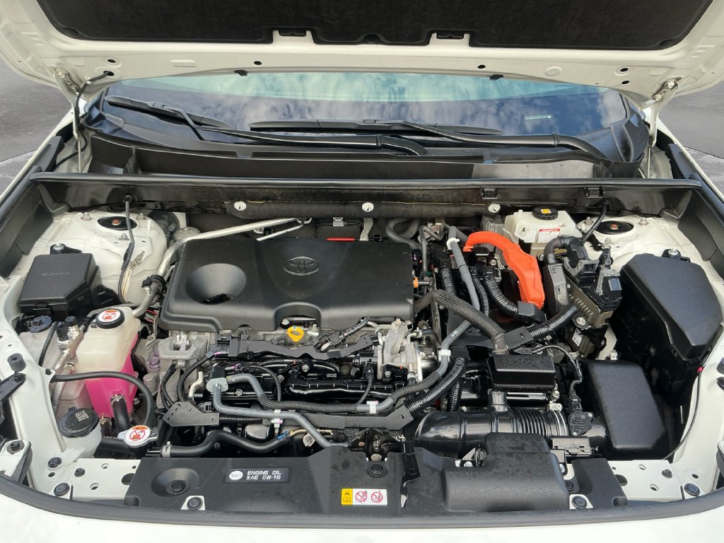 Used 2019 Toyota RAV4 Limited AWD/4WD image 18