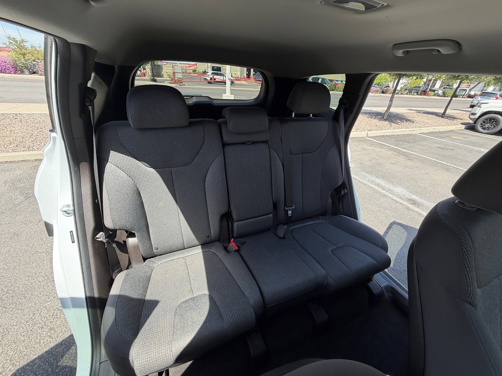 Used 2020 Hyundai Santa Fe SE AWD/4WD image 18