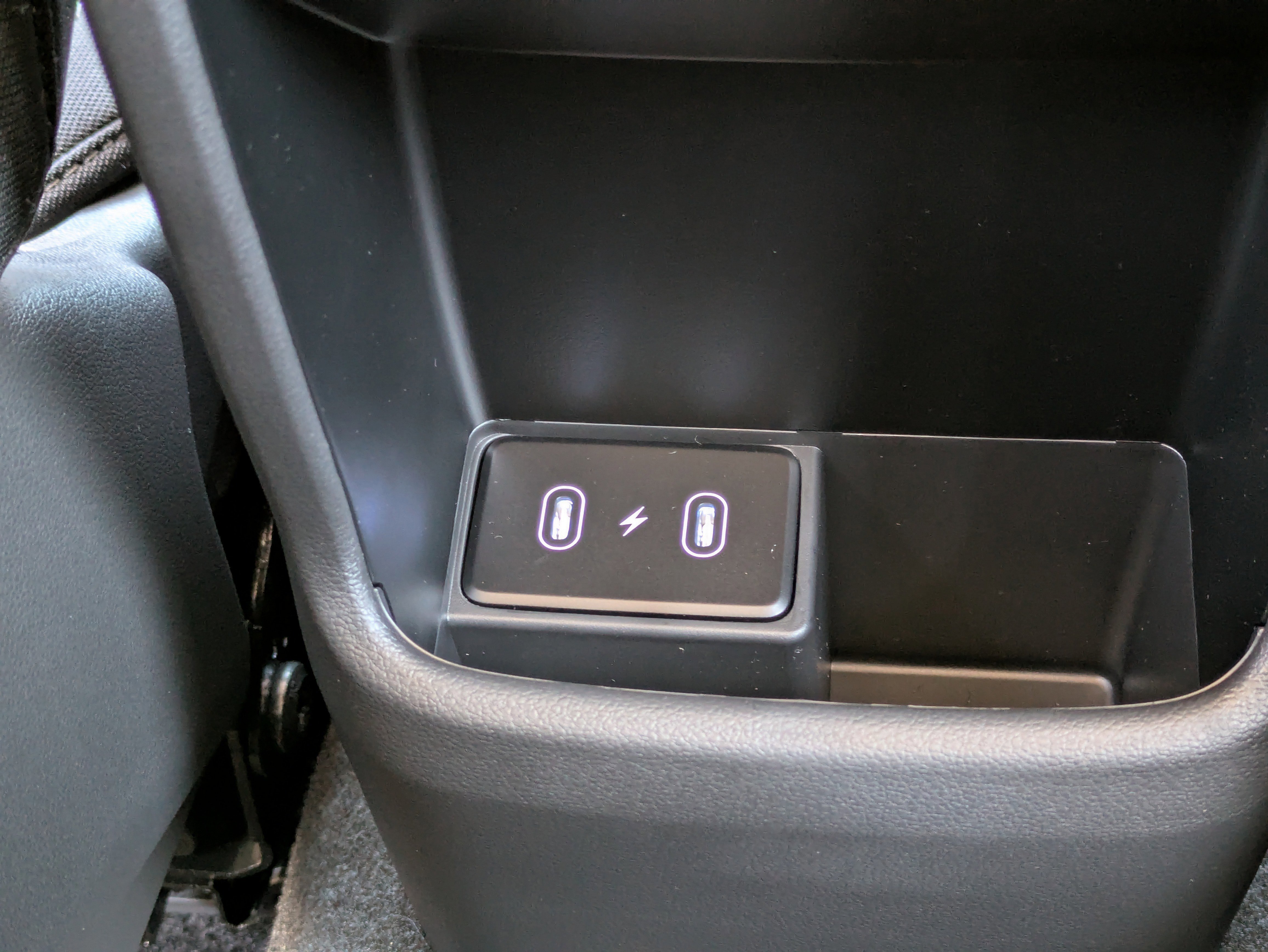 New 2026 Hyundai Kona SE image 14