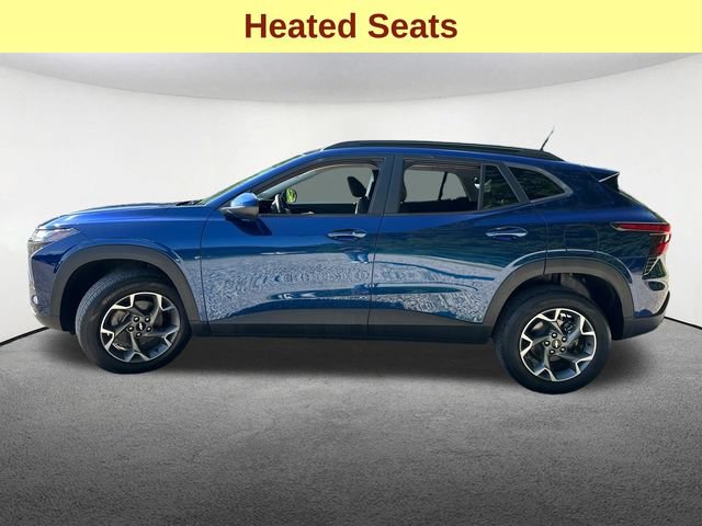 Certified 2024 Chevrolet Trax LT w/ LT Convenience Package FWD image 7