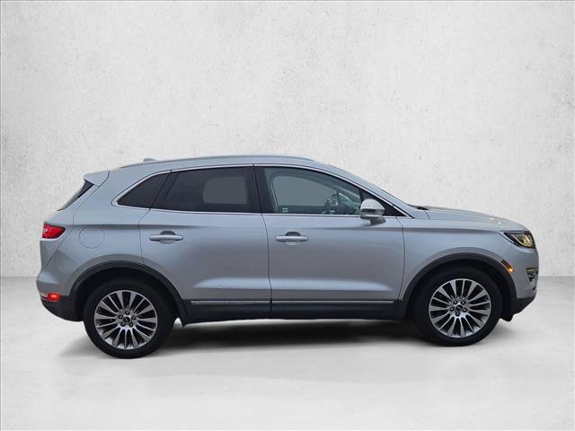 Used 2018 Lincoln MKC Reserve FWD image 4