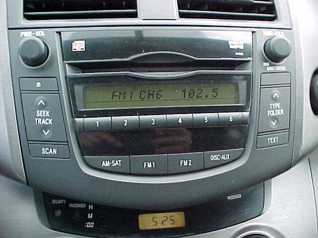 Used 2009 Toyota RAV4 4WD w/ Base L4 Extra Value Pkg image 25