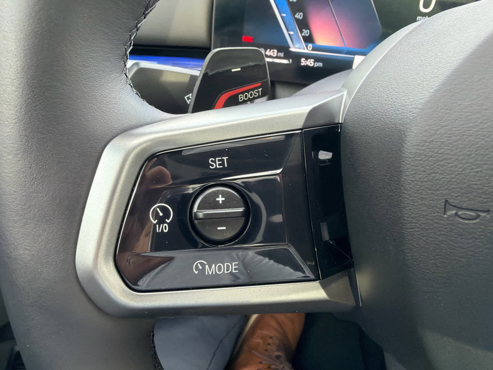 Certified 2026 BMW 550e xDrive AWD/4WD image 30