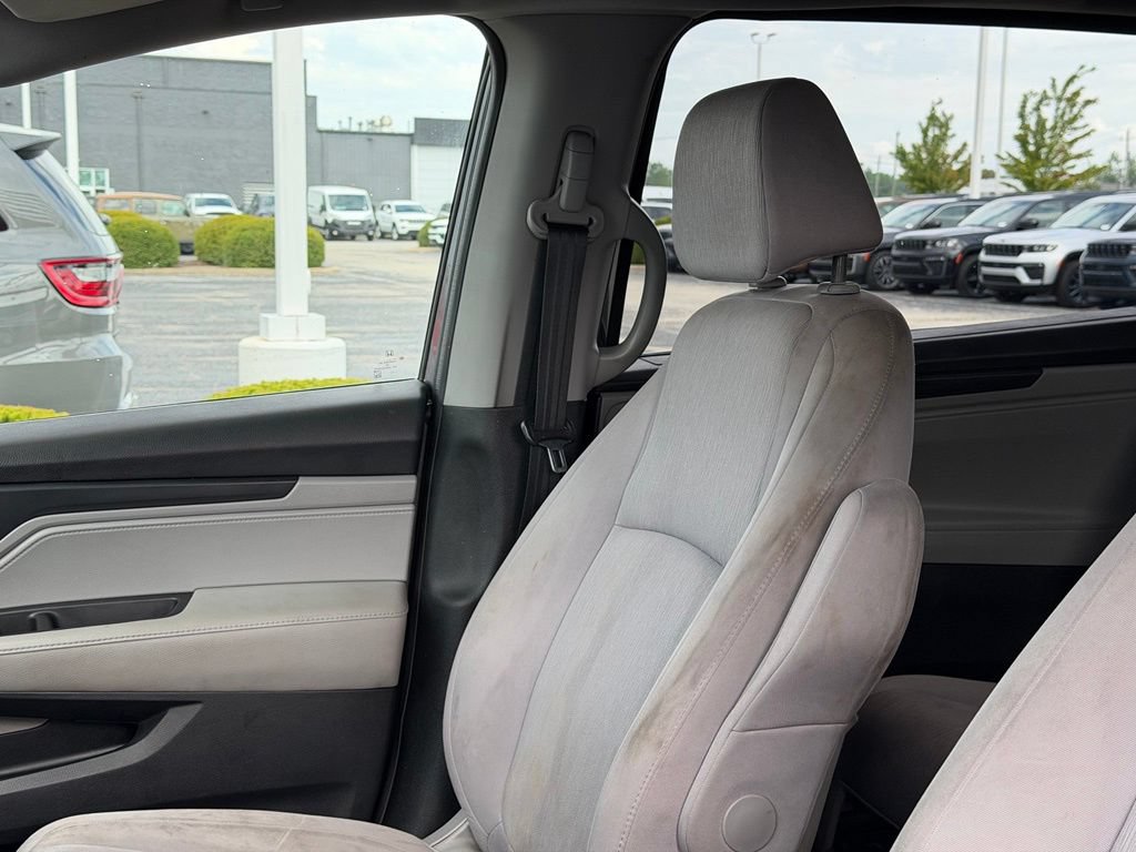 Used 2019 Honda Odyssey LX image 15
