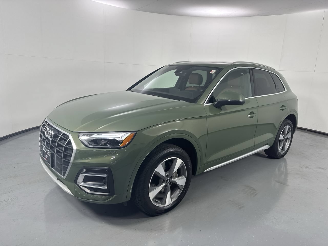 Used 2023 Audi Q5 2.0T Premium w/ Convenience Package AWD/4WD image 32
