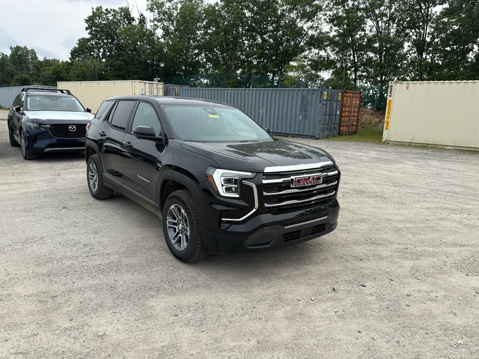 New 2027 GMC Terrain Elevation w/ Technology Package II AWD/4WD image 7