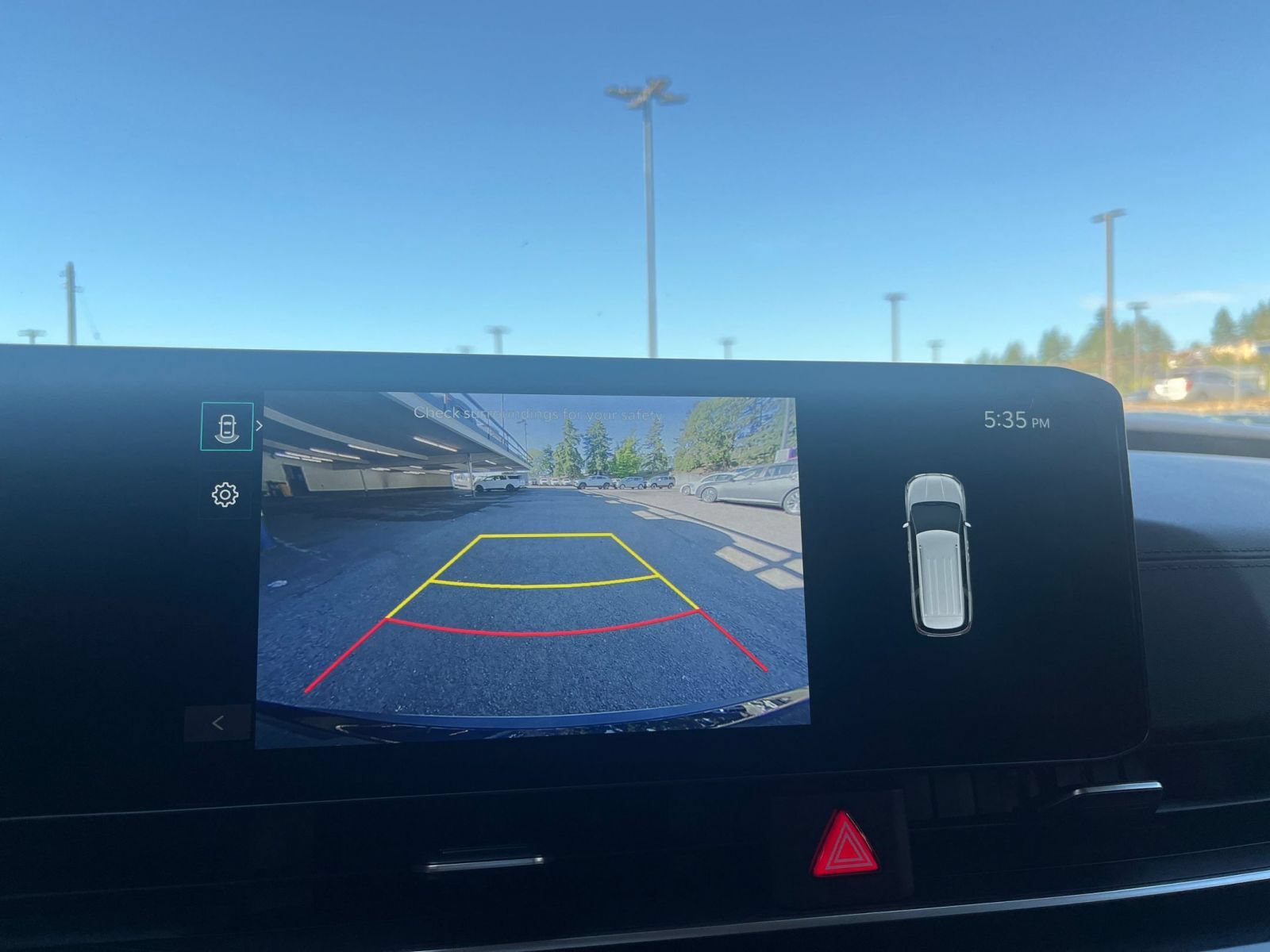 Used 2026 Kia Carnival FWD image 25