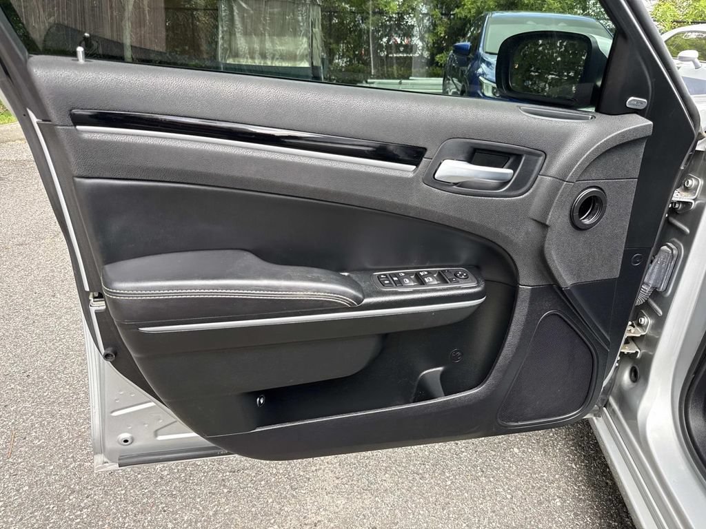 Used 2023 Chrysler 300 S RWD image 20
