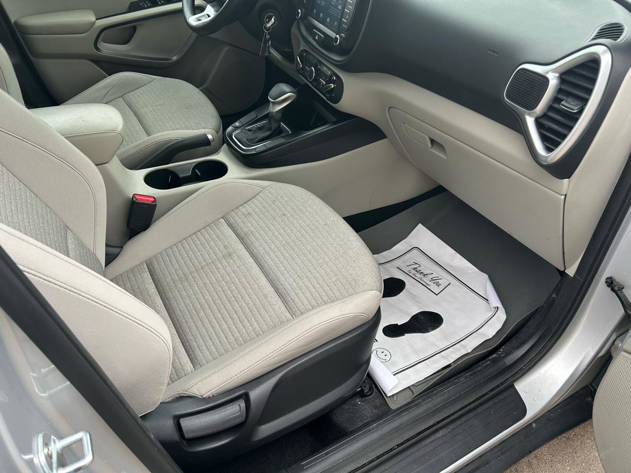 Used 2020 Kia Soul S image 12