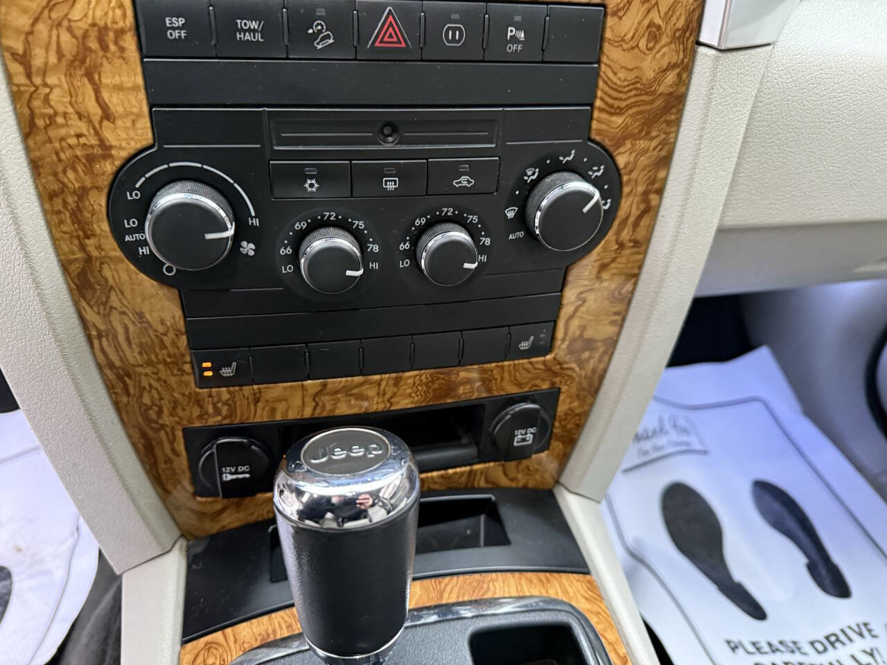 Used 2009 Jeep Grand Cherokee Limited w/ Quadra-Drive II 4X4 Group image 22