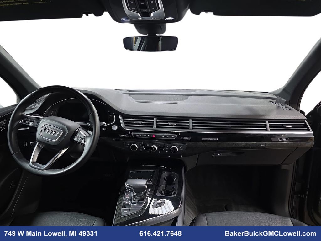 Used 2017 Audi Q7 3.0T Premium Plus w/ Premium Plus Package image 9
