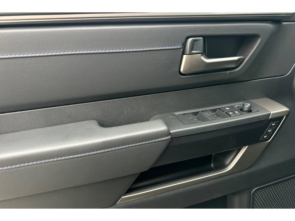 New 2026 Toyota Tundra Platinum AWD/4WD image 8