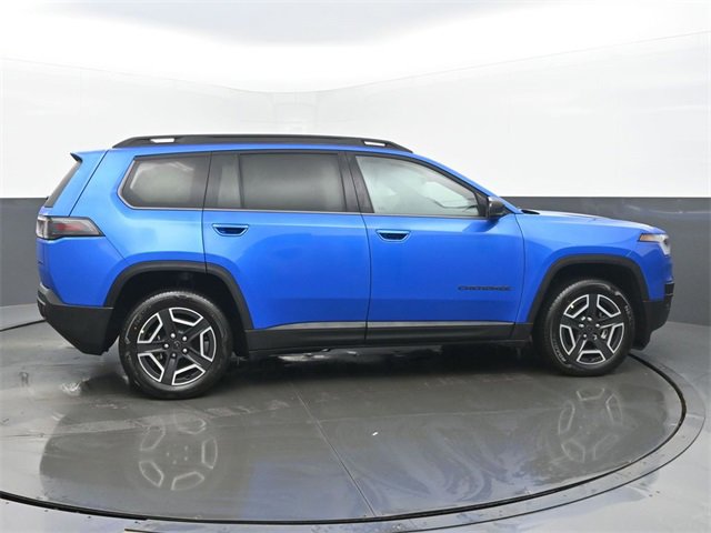 New 2026 Jeep Cherokee Laredo image 6