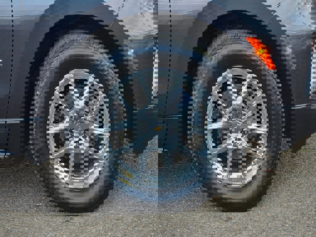 Used 2022 Chevrolet Equinox LT image 27