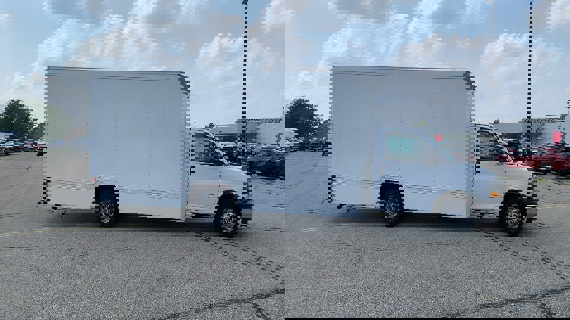 New 2024 GMC Savana 4500 w/ Power Convenience Package image 9