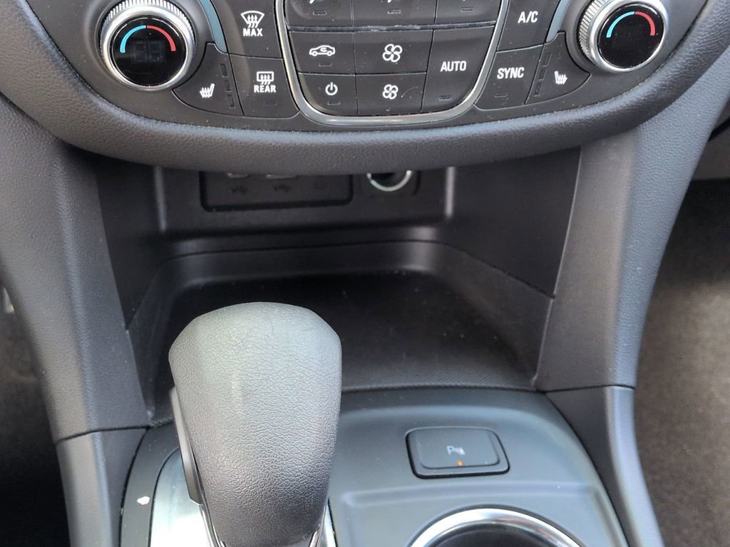 Used 2024 Chevrolet Equinox LT AWD/4WD image 31