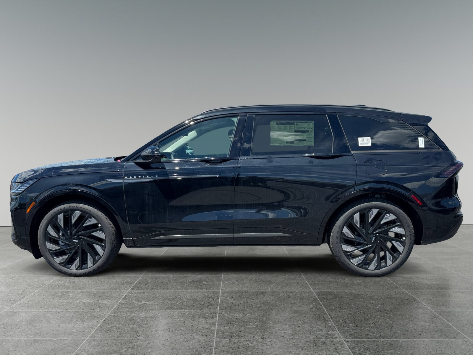 New 2026 Lincoln Nautilus Reserve AWD/4WD image 3