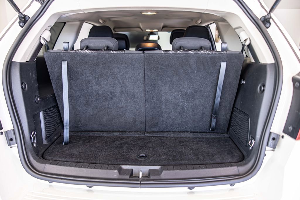 Used 2018 Dodge Journey SE FWD image 16