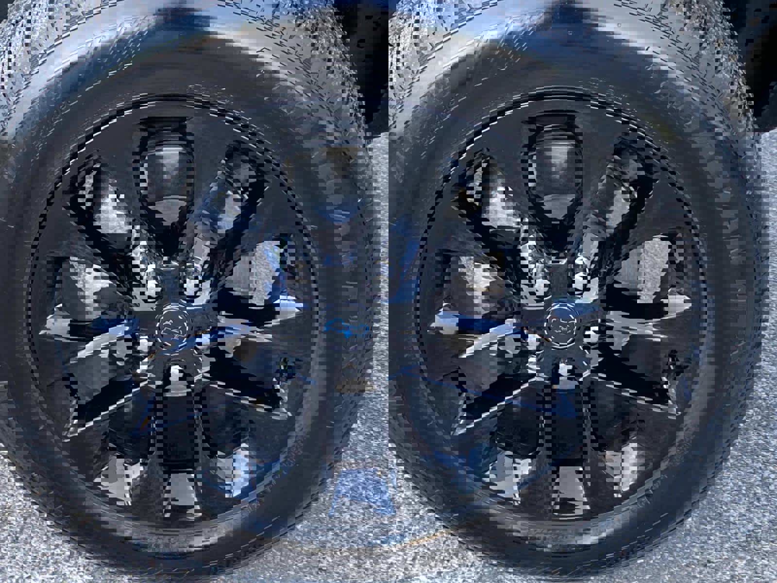 Used 2024 Jeep Wrangler Sahara w/ Technology Group image 29