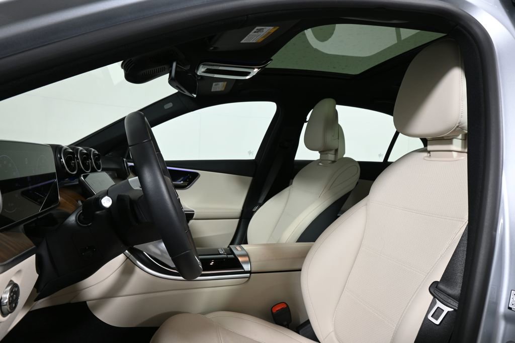 Certified 2025 Mercedes-Benz C 300 4MATIC Sedan image 13