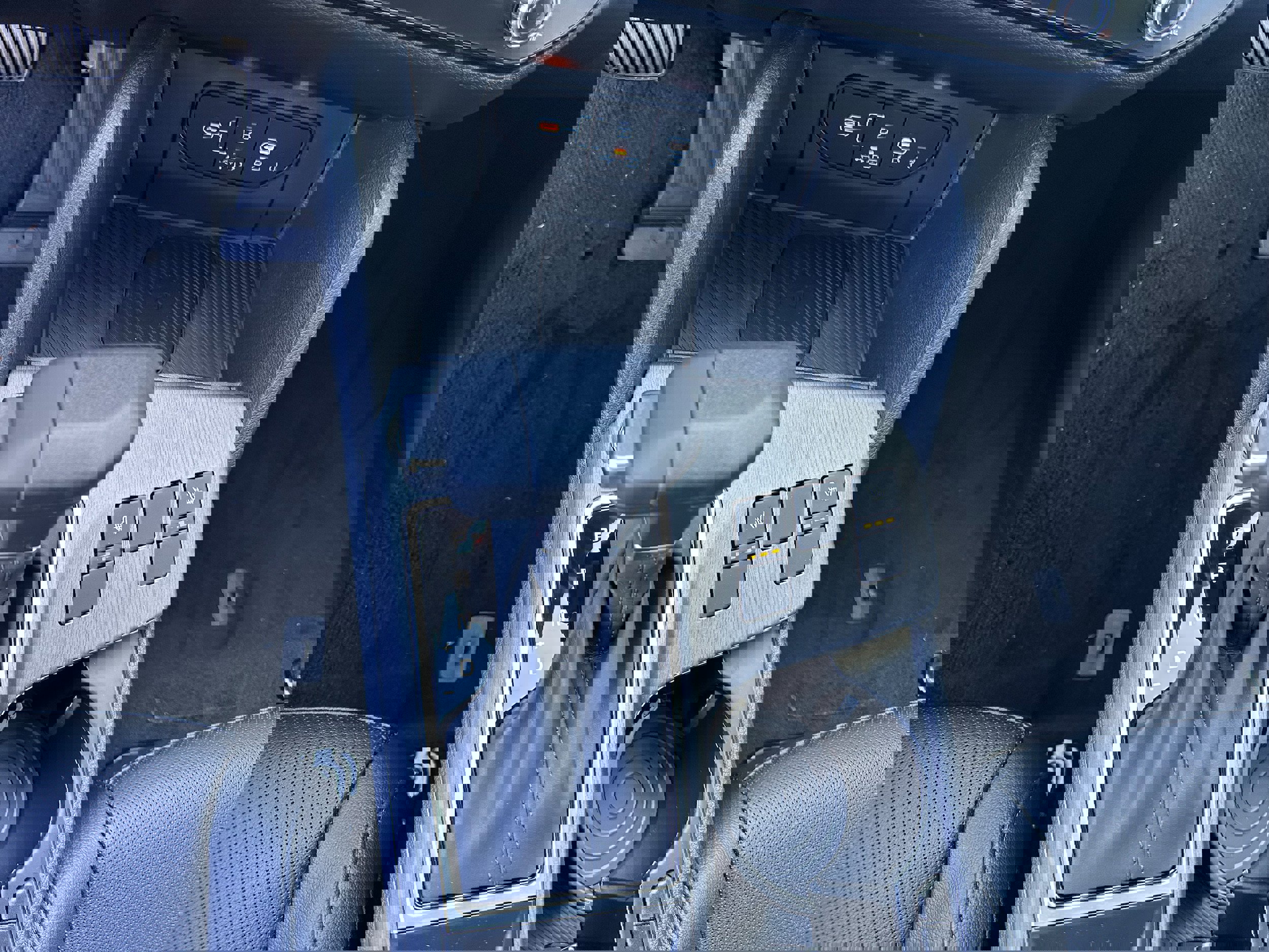 New 2026 Kia Sportage X-Line w/ X-Line Premium Package image 39