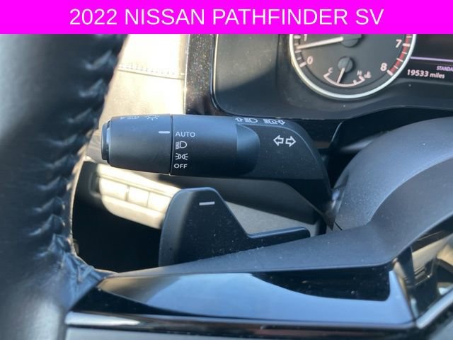 Used 2022 Nissan Pathfinder SV image 26