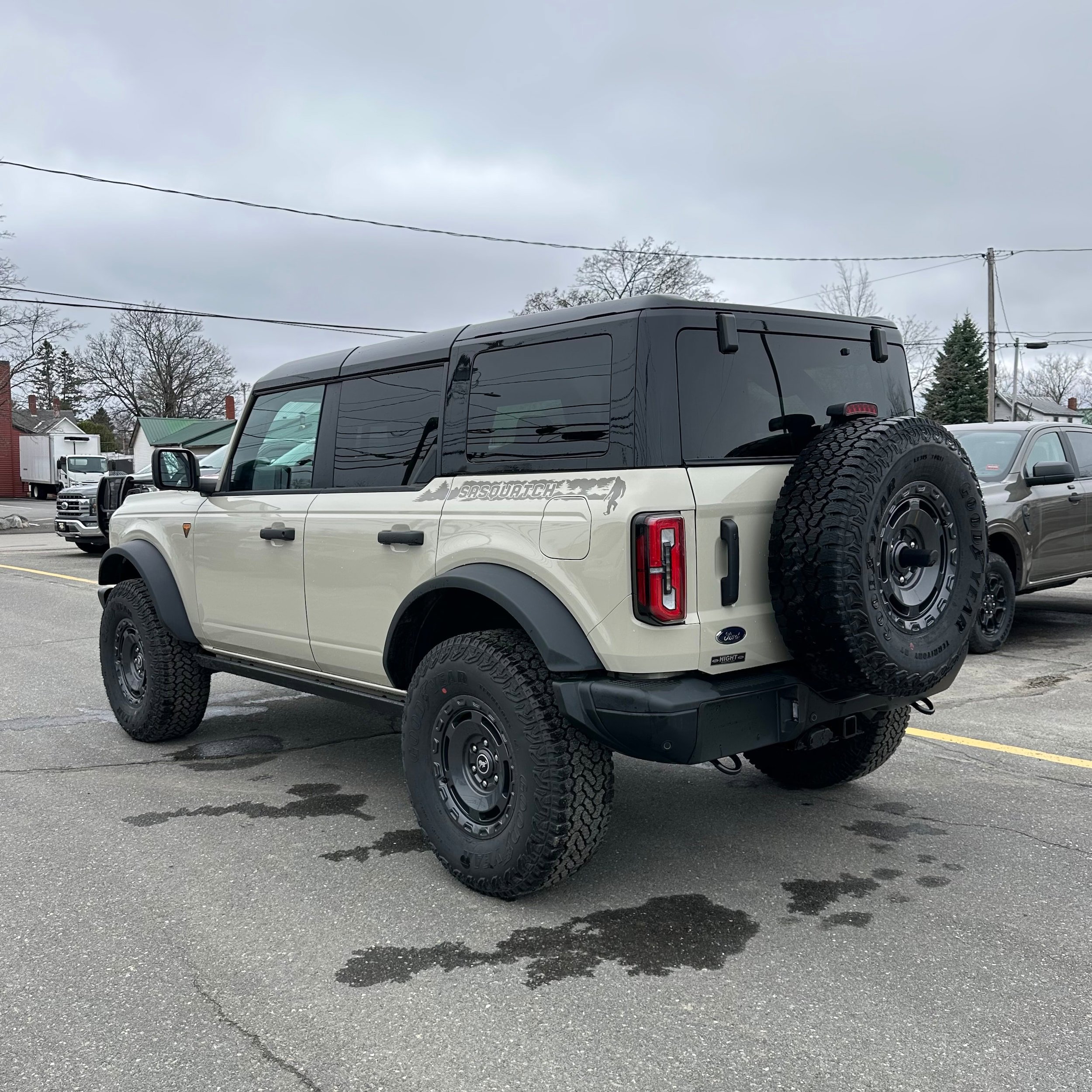 New 2025 Ford Bronco Badlands w/ Sasquatch Package AWD/4WD image 12