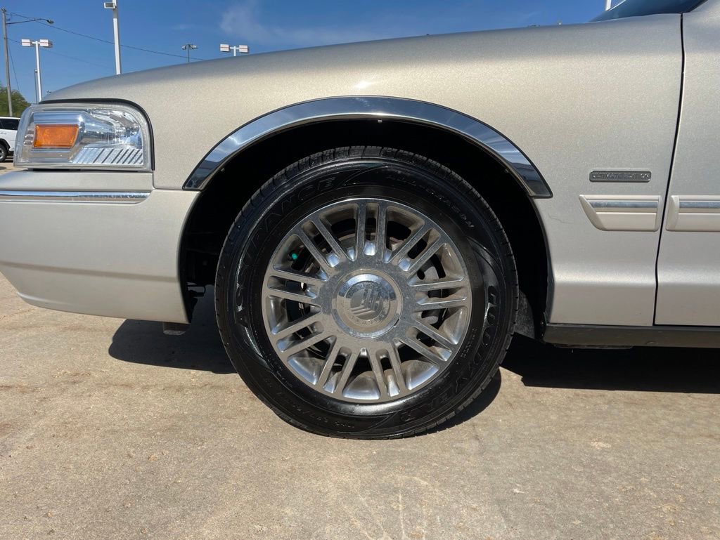Used 2010 Mercury Grand Marquis LS RWD image 15